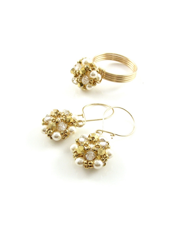 Set ring and earrings by Ichiban - Daisies Aurum