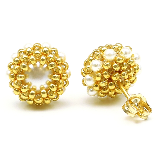 Stud earrings by Ichiban - Teeny Tiny Cream