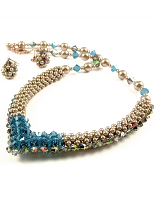 Set necklace and dangle earrings by Ichiban - Beauty Blue