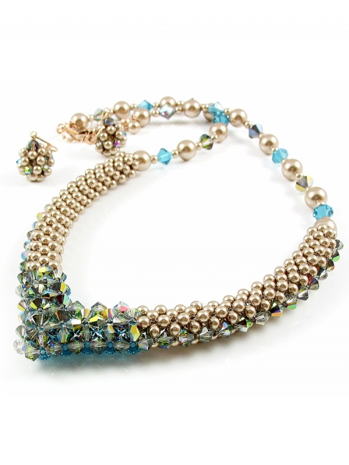 Set necklace and dangle earrings by Ichiban - Beauty Blue