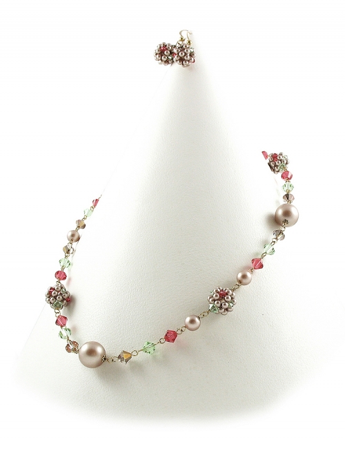 Set necklace and dangle earrings by Ichiban - Spring look