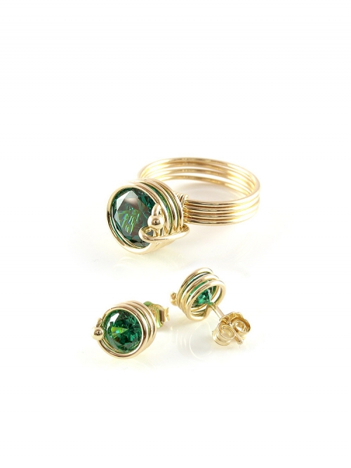 Set earrings and ring by Ichiban - Busted Emerald