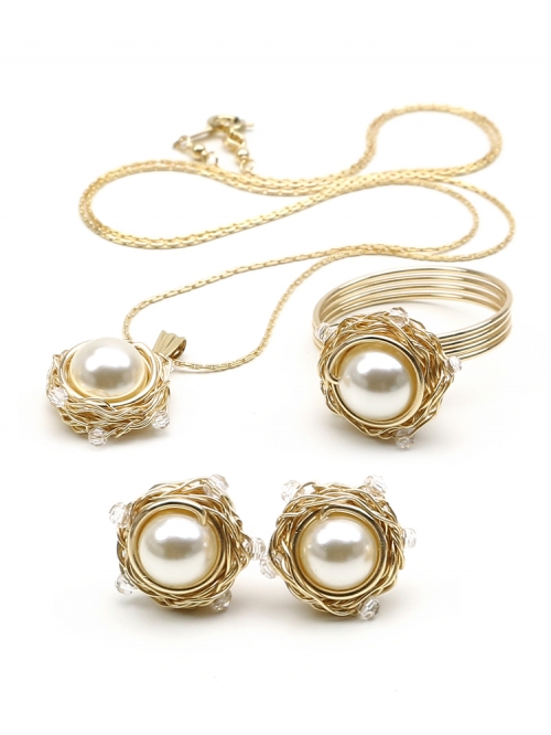 Set pandantiv, cercei cu surub si inel, Ichiban - Sweet Cream 