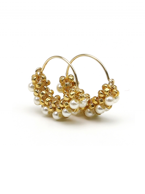 Earrings by Ichiban - Mini Diva Pearls Cream