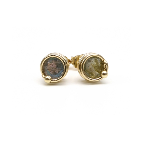 Stud earrings by Ichiban - Busted Deluxe Labradorite