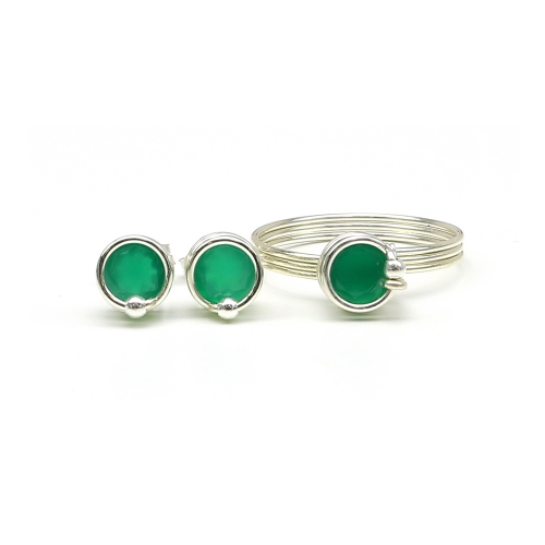Busted Deluxe Green Onyx Ag925 set - ring and stud earrings
