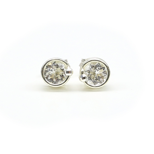 Stud earrings by Ichiban -  Deluxe White Topaz AG925