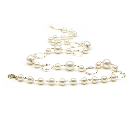 Necklace by Ichiban - Gravity Cream