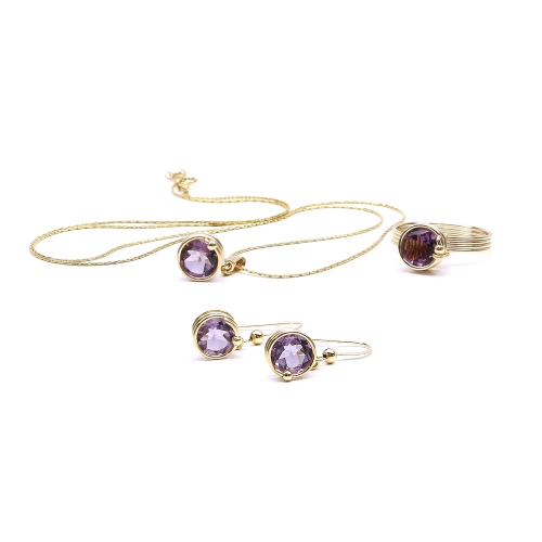 Set pendant, earrings and ring by Ichiban - Busted Deluxe Brazilian Amethyst