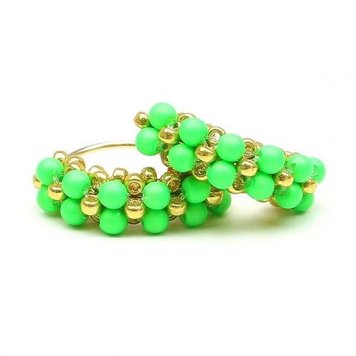 Earrings by Ichiban - Mini Diva Pearls Neon Green