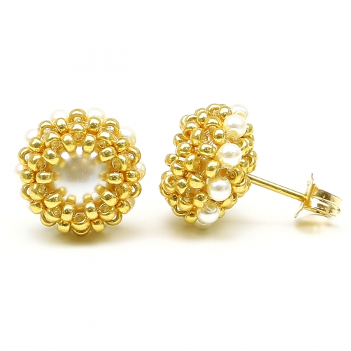 Stud earrings by Ichiban - Teeny Tiny Cream