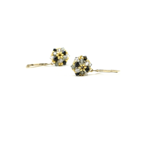 Leverback earrings by Ichiban - Daisies Black Diamond
