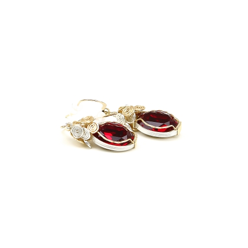 Dangle earrings by Ichiban - Royal Red
