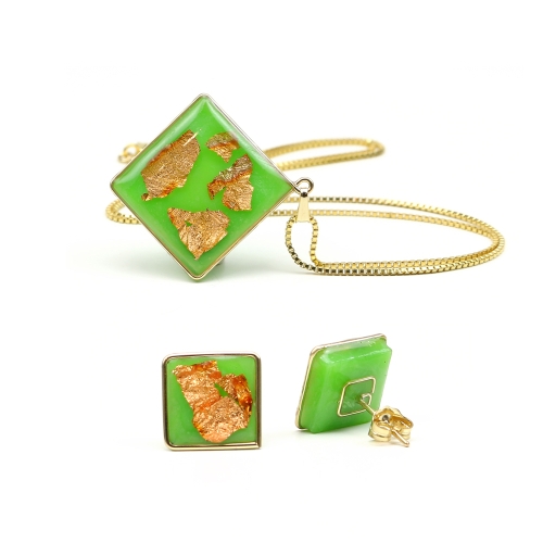 Green Foil set - pendant and stud earrings by Ichiban Jewelry