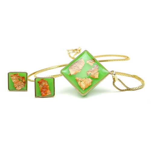 Green Foil set - pendant and stud earrings by Ichiban Jewelry